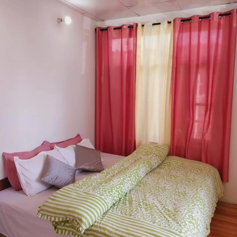 Apartament Anchal House Dharamsala Zewnętrze zdjęcie